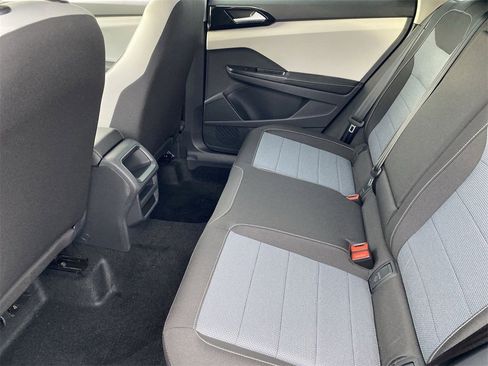 New 2026 Volkswagen Taos S image 13