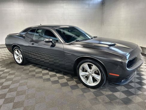 Used 2015 Dodge Challenger R/T Plus image 7