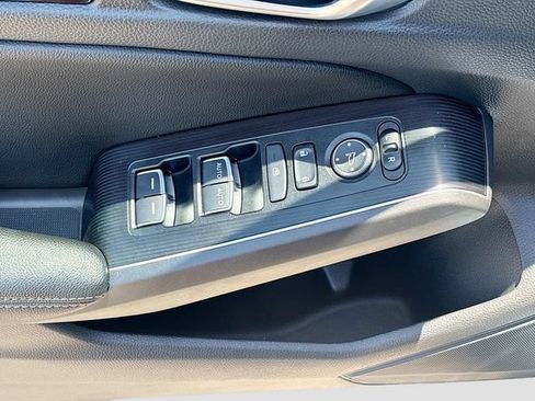 Used 2022 Honda Civic Sport Touring image 18