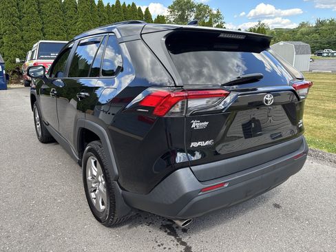 Certified 2023 Toyota RAV4 XLE w/ Convenience Package AWD/4WD image 6