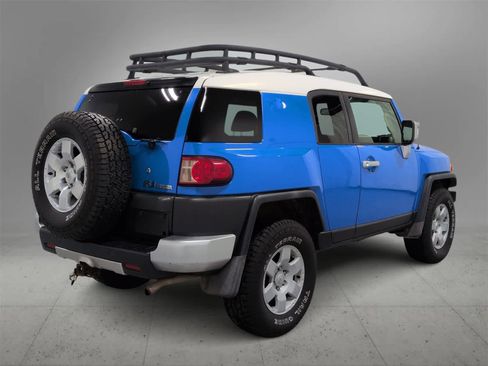 Used 2007 Toyota FJ Cruiser 4WD image 8
