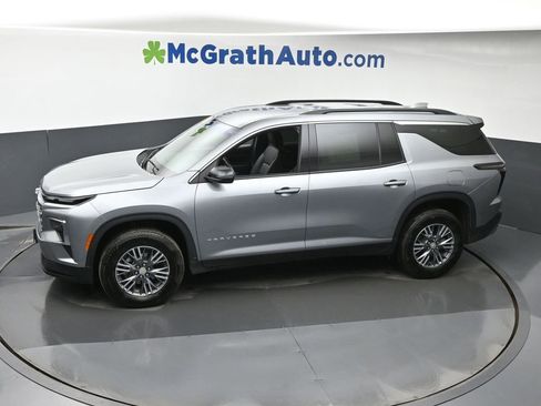 Certified 2025 Chevrolet Traverse LT image 23