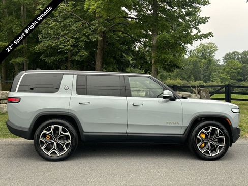 Used 2022 Rivian R1S Launch Edition AWD/4WD image 2