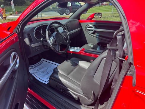 Used 2004 Chevrolet SSR w/ Preferred Equipment Group image 7
