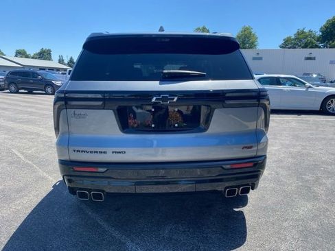 Used 2024 Chevrolet Traverse RS AWD/4WD image 4