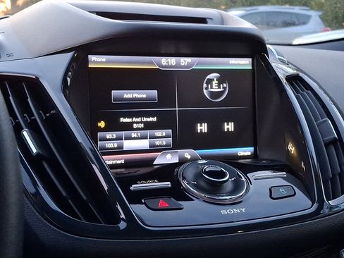 Used 2013 Ford Escape Titanium w/ Parking Technology Pkg image 24