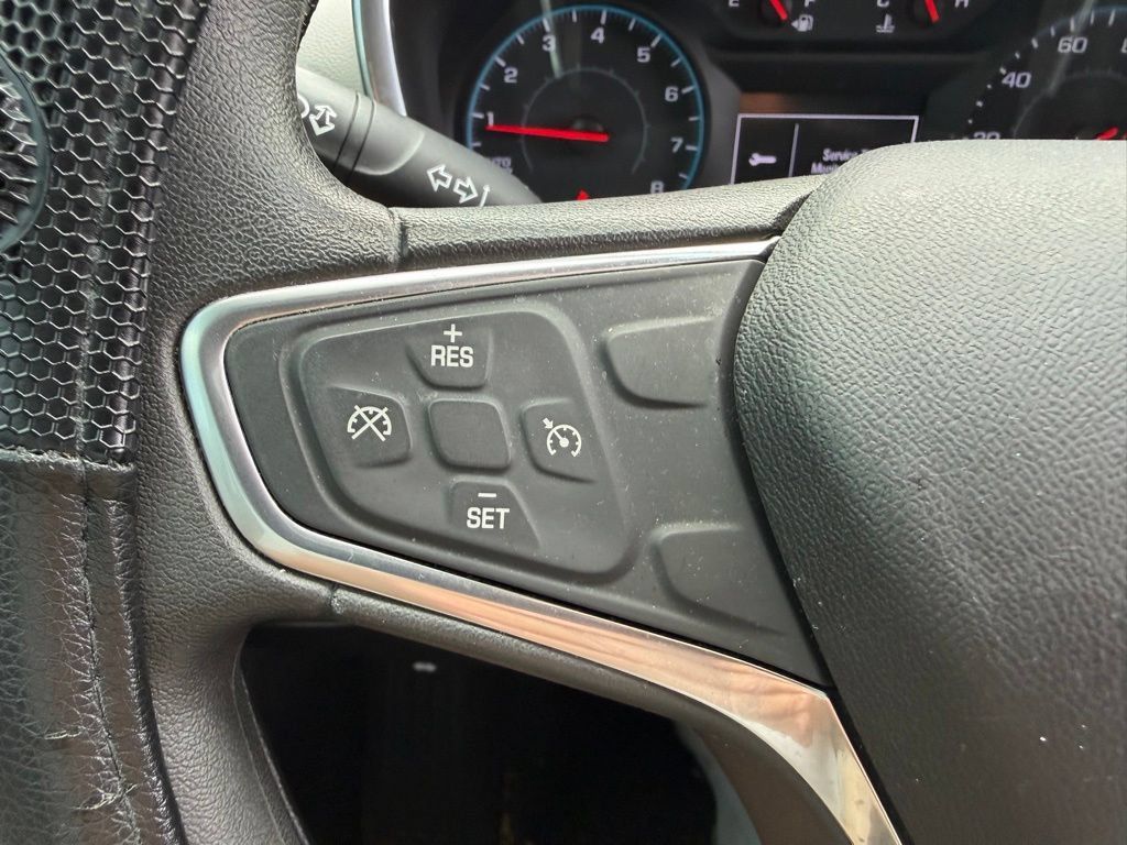 Used 2018 Chevrolet Equinox LS FWD image 31