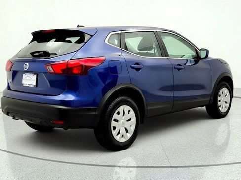 Used 2019 Nissan Rogue Sport S FWD image 5