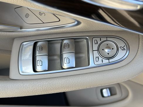 Used 2020 Mercedes-Benz C 300 Cabriolet image 15