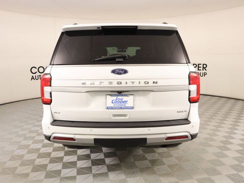 Used 2024 Ford Expedition Max XLT image 23