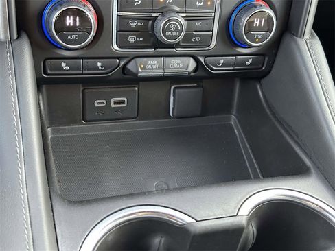 Used 2023 Chevrolet Tahoe LT image 6