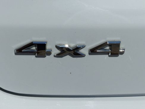 Used 2024 Jeep Compass Limited AWD/4WD image 15
