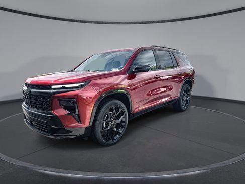 New 2026 Chevrolet Traverse RS w/ LPO, Floor Liner Package AWD/4WD image 4