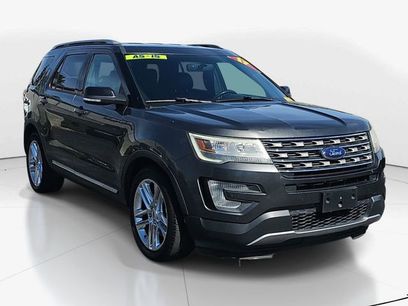 Used 2017 Ford Explorer XLT w/ Equipment Group 202A