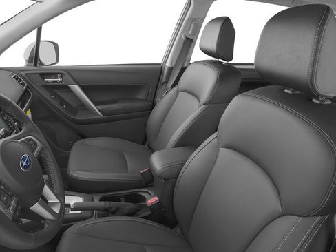 Used 2017 Subaru Forester 2.5i Limited AWD/4WD image 12