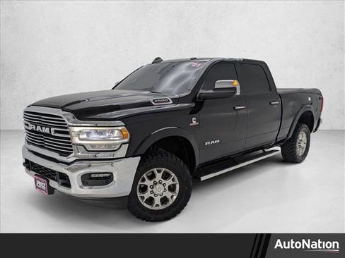 Used 2021 RAM 2500 Laramie AWD/4WD image 1
