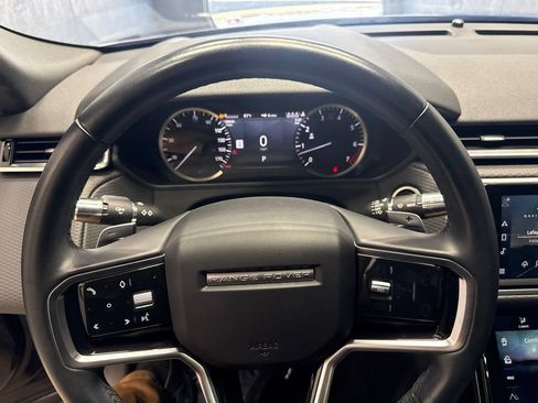 Used 2022 Land Rover Range Rover Velar S AWD/4WD image 31
