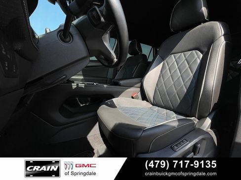 Used 2025 Volkswagen Atlas Cross Sport SEL Premium R-Line AWD/4WD image 24