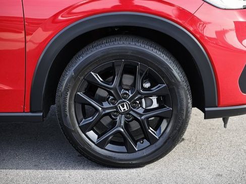 Used 2024 Honda HR-V Sport image 10