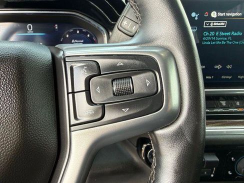 Used 2025 Chevrolet Silverado 2500 LT w/ Convenience Package AWD/4WD image 9