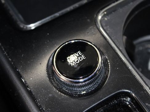 Used 2022 Lincoln Corsair FWD w/ Equipment Group 101A image 36