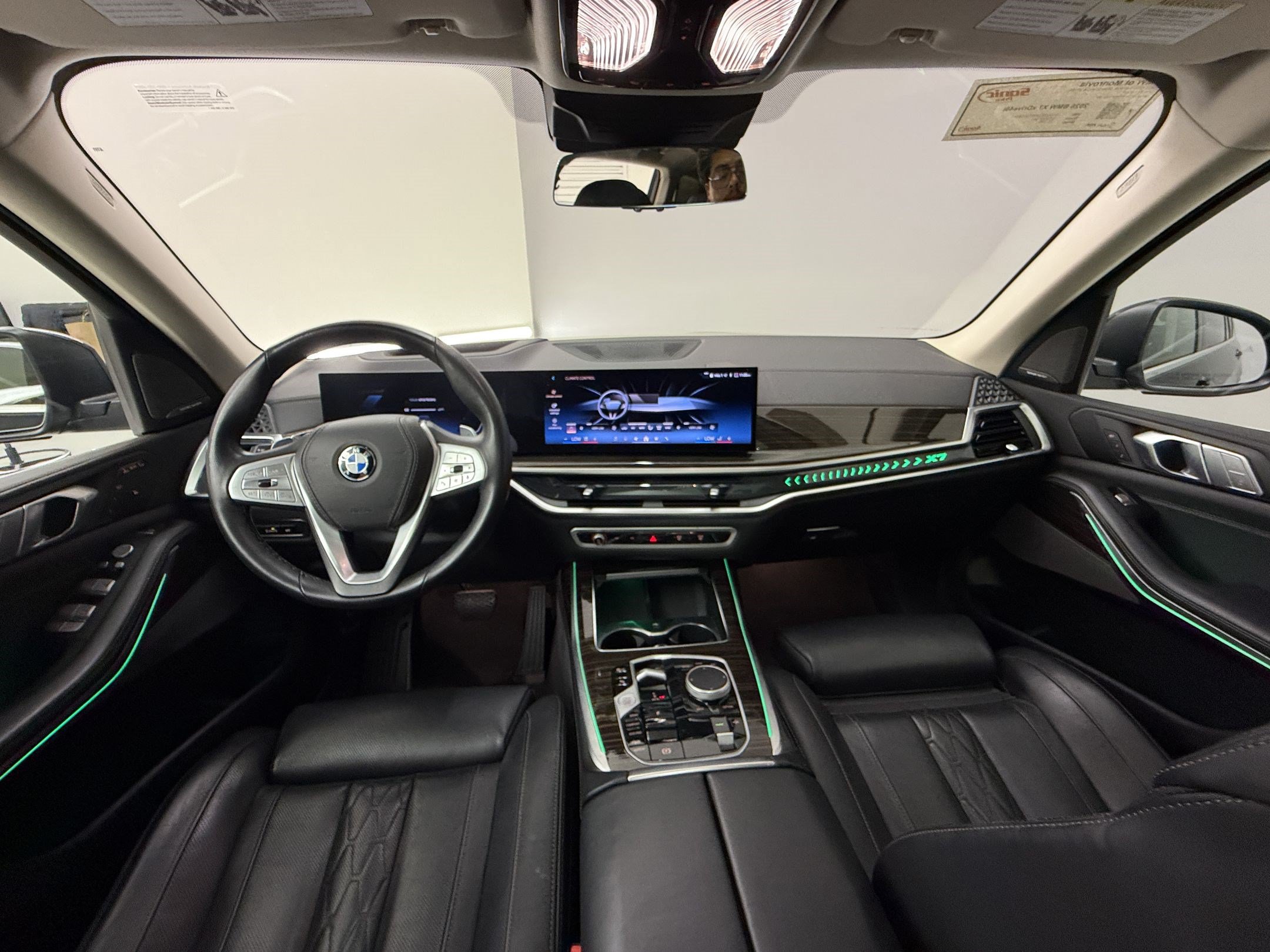 Used 2026 BMW X7 xDrive40i AWD/4WD image 17