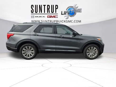 Used 2023 Ford Explorer Limited w/ Limited Technology Package image 7