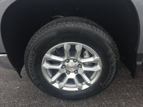New 2026 Chevrolet Silverado 1500 LT image 8