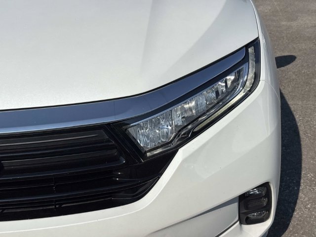 Used 2023 Honda Odyssey EX-L image 10