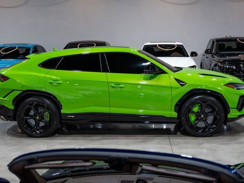 Used 2023 Lamborghini Urus S image 7