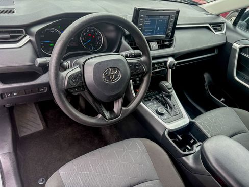 Used 2022 Toyota RAV4 XLE w/ Convenience Package AWD/4WD image 24