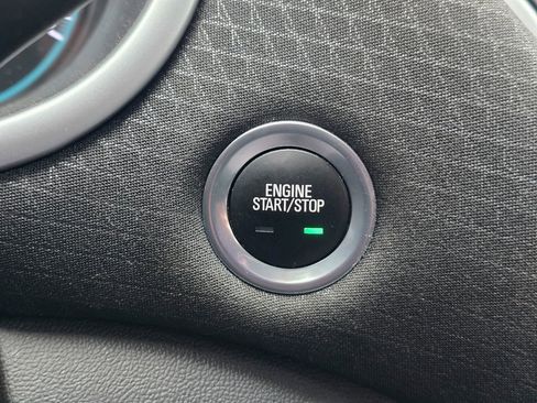 Used 2023 Chevrolet Malibu LT image 18