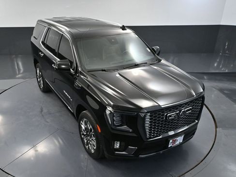 Used 2024 GMC Yukon Denali Ultimate AWD/4WD image 72