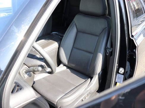 Used 2024 Chevrolet Tahoe LT AWD/4WD image 11