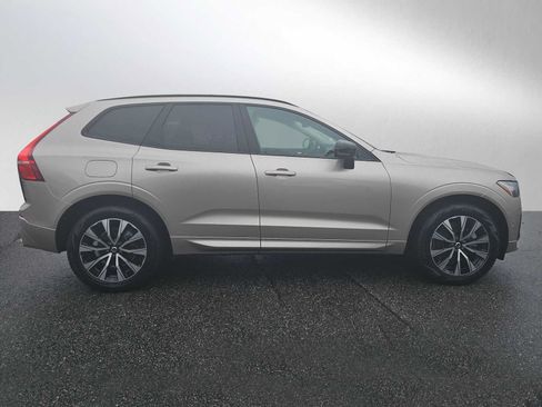 Certified 2025 Volvo XC60 B5 Plus AWD/4WD image 3