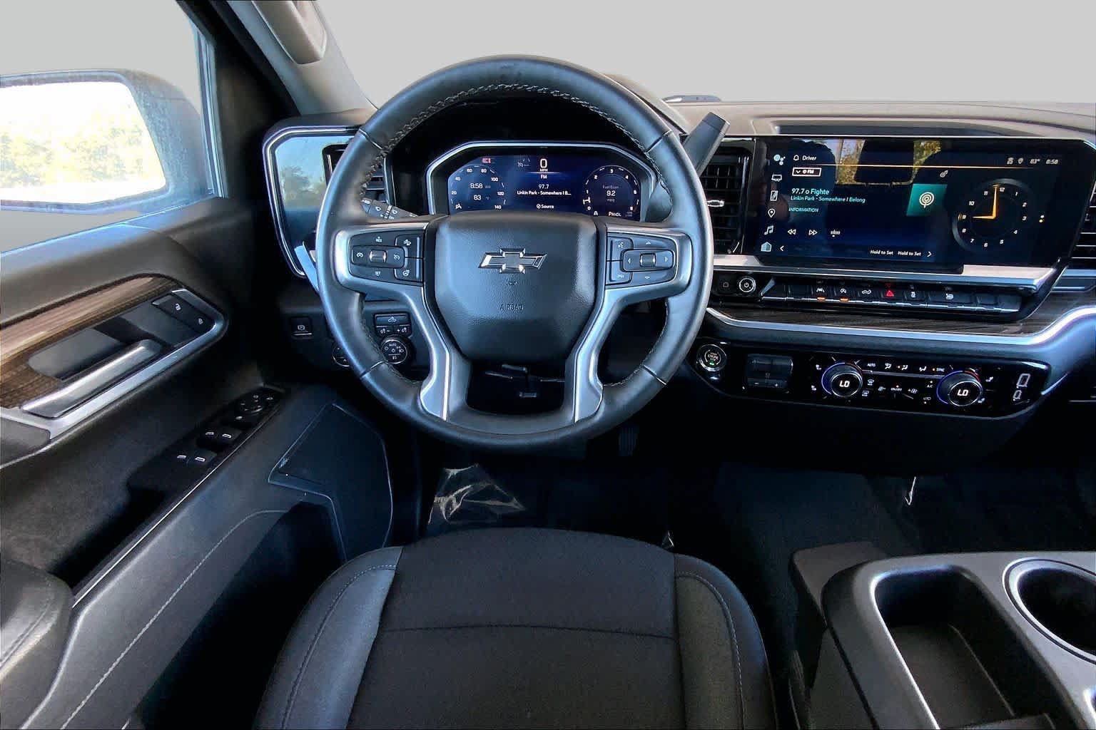 Used 2026 Chevrolet Silverado 1500 RST RWD image 11