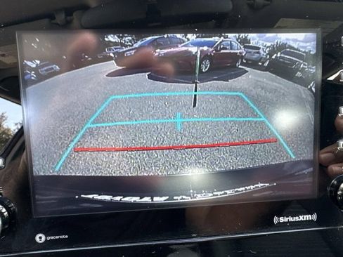 Used 2023 Toyota Camry SE image 29