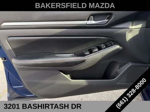 Used 2024 Nissan Altima 2.5 SR w/ SR Premium Package FWD image 10