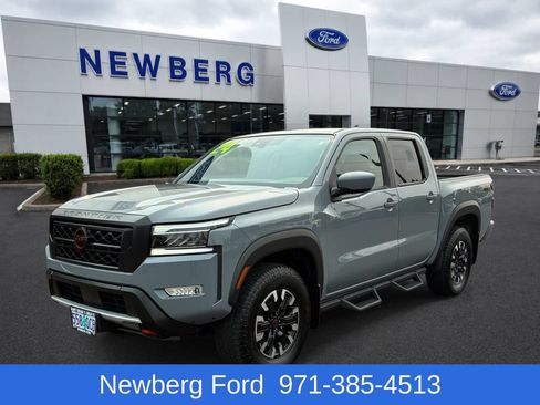 Used 2024 Nissan Frontier PRO-4X w/ Technology Package AWD/4WD image 1
