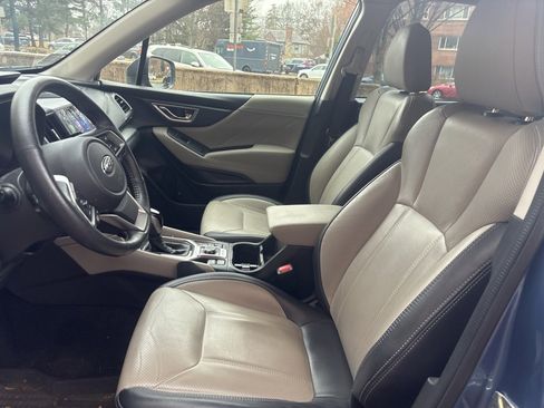 Used 2021 Subaru Forester Limited w/ Popular Package #3 image 11