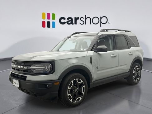 Used 2023 Ford Bronco Sport Outer Banks w/ Tech Package AWD/4WD image 1