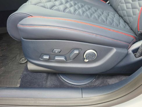 New 2026 Genesis GV80 3.5T e-SC image 10