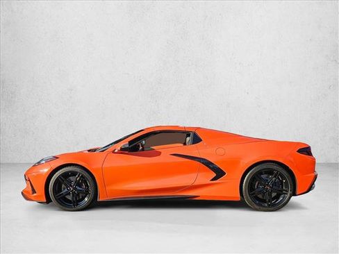 Used 2026 Chevrolet Corvette Stingray Premium Conv w/ Z51 Performance Package RWD image 9