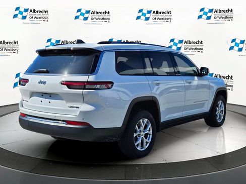 Used 2023 Jeep Grand Cherokee L Limited w/ Luxury Tech Group II AWD/4WD image 5