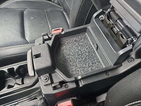 Used 2021 Jeep Gladiator Overland w/ Popular Equipment Package image 72