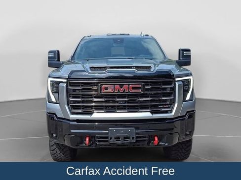Used 2025 GMC Sierra 2500 AT4X AWD/4WD image 3