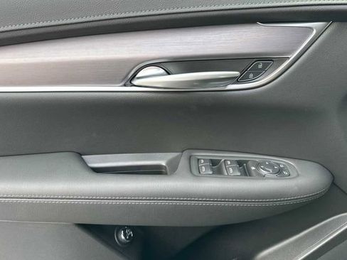 New 2026 Cadillac XT5 Luxury w/ LPO, Floor Liner Package image 11