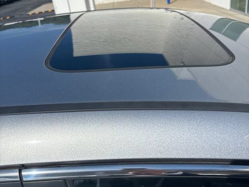 Used 2018 Honda CR-V EX-L image 3