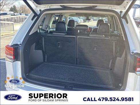 Used 2024 Volkswagen Atlas SEL Premium R-Line image 9