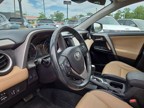 Used 2016 Toyota RAV4 Limited w/ Advanced Technology Package AWD/4WD image 28
